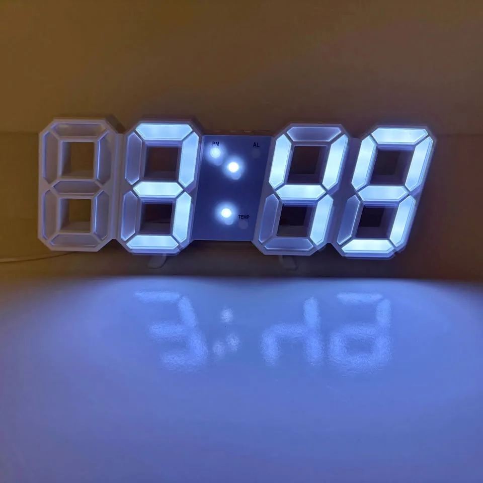 Big Digit Alarm Clock - USB powered thumbnail