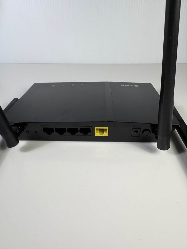 D-Link Amplifi AC1200 Dual Band Wi-Fi Router - photo 3