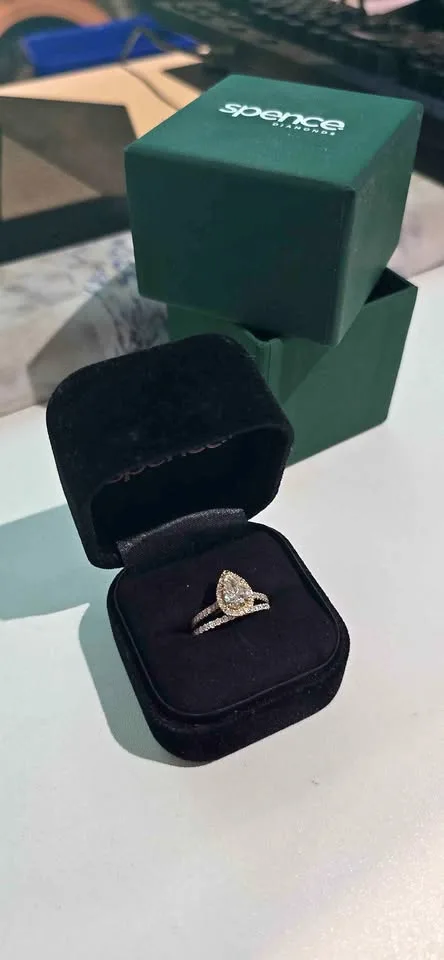 14k Yellow Gold Pear Shaped Engagement Ring and Wedding Band Siz