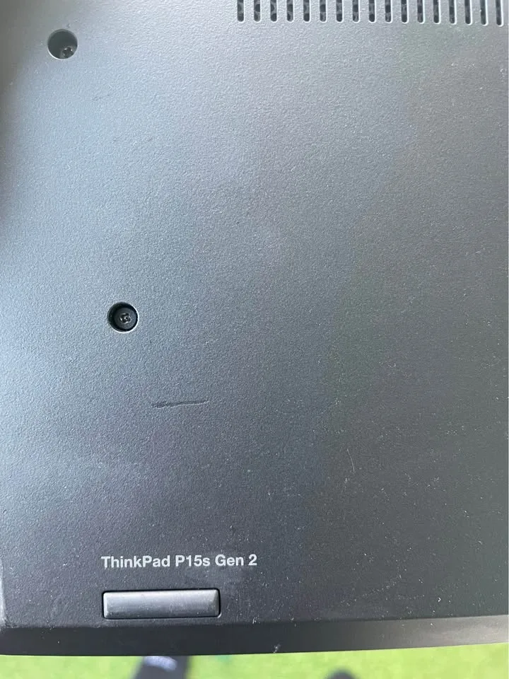 Lenovo ThinkPad P15s Gen 2 - i7 / 32GB RAM / Touchscreen image indicator(3)