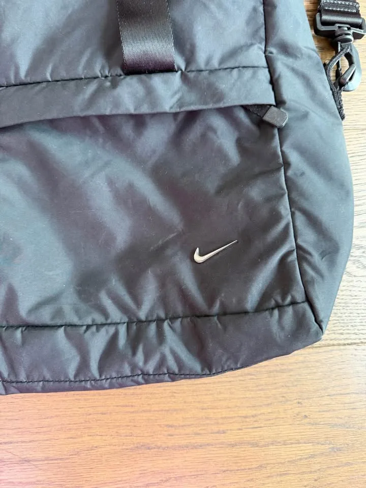 Nike Duffle Bag image indicator(3)