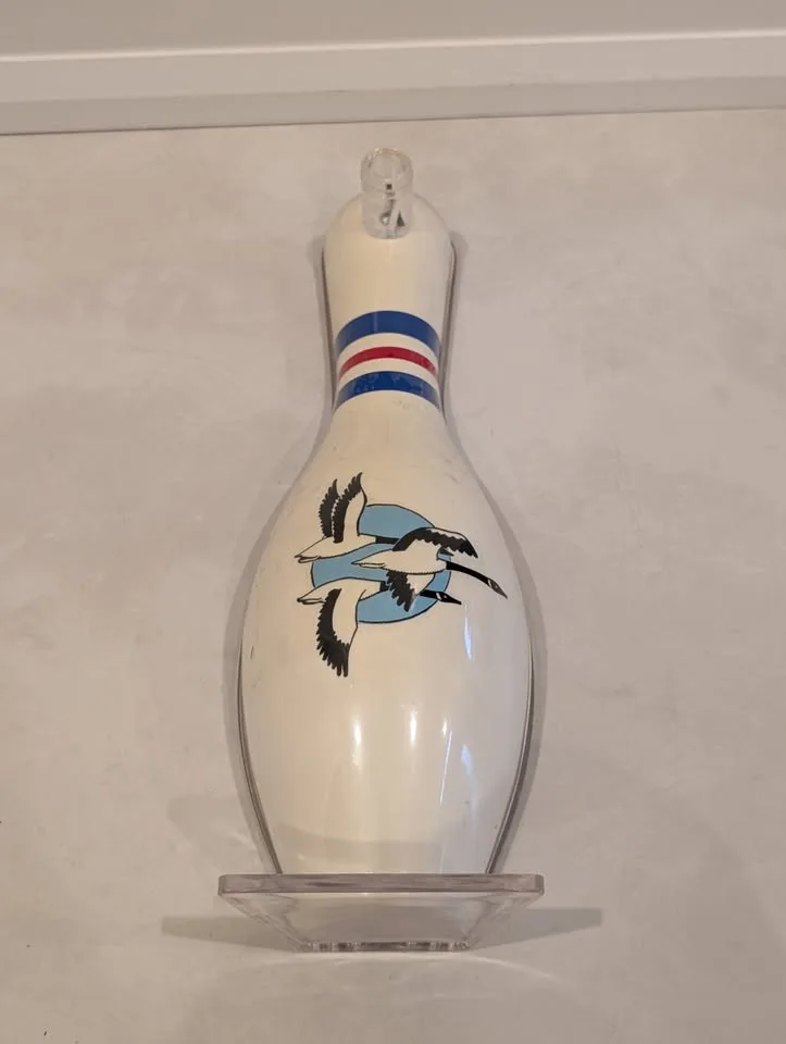Unique Bowling Pin Cribbage Board image indicator(4)