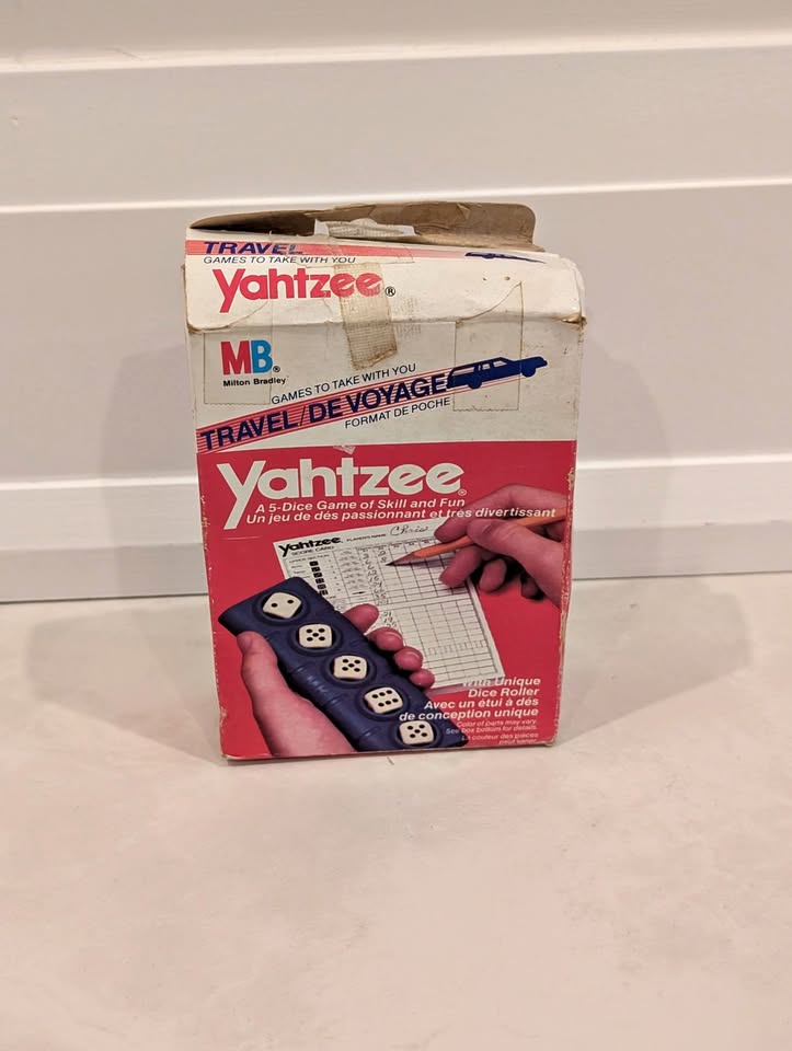 Vintage 1989 Milton Bradley Travel Yahtzee Game