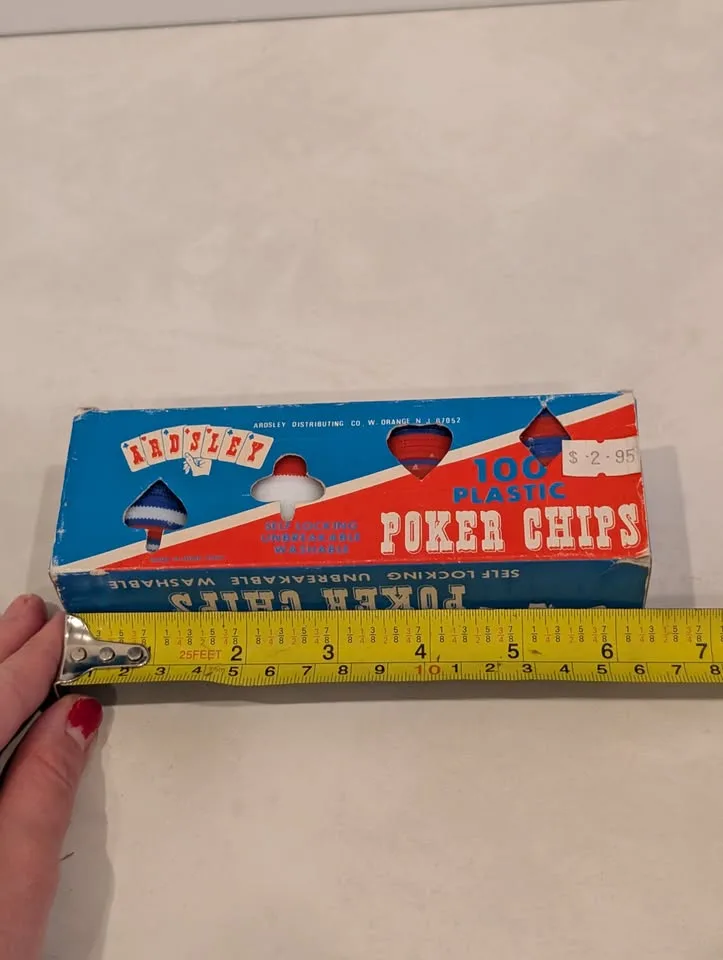 Vintage Ardsley 100 Plastic Poker Chips image indicator(4)