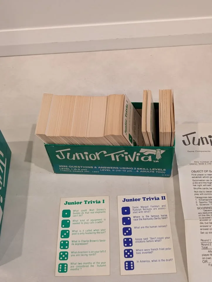 Vintage 1983 Junior Trivia Card Game image indicator(6)