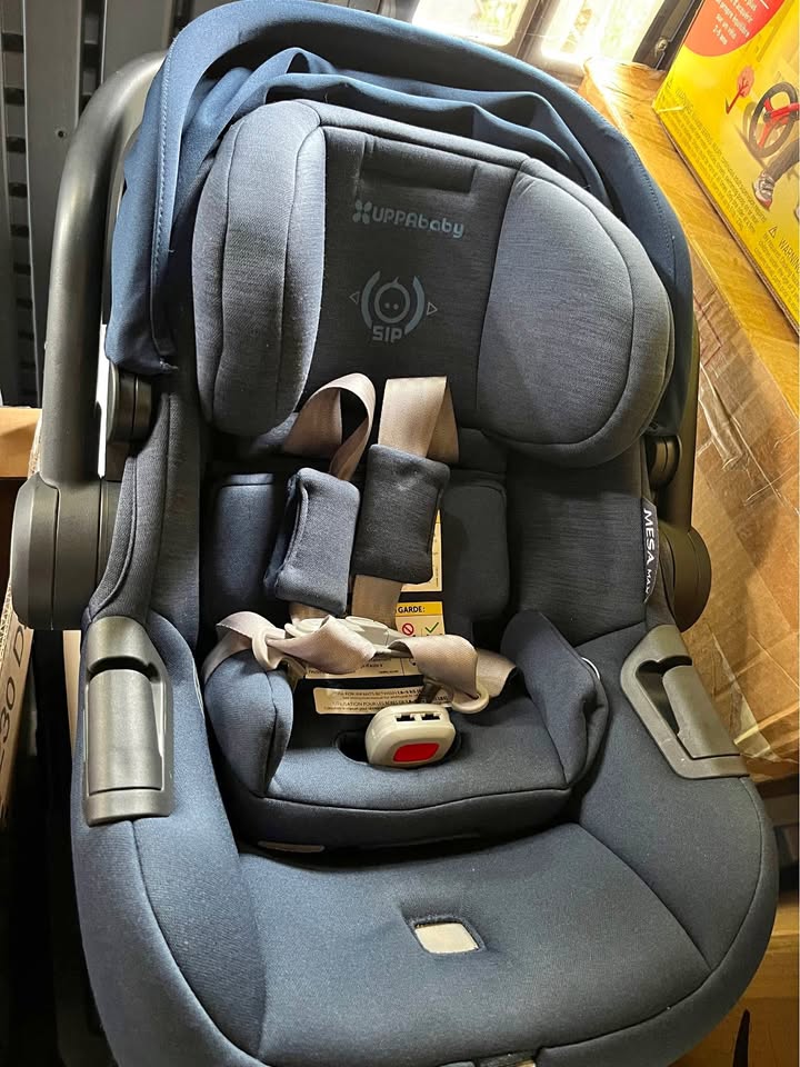 UPPABaby Mesa Max Infant Car seat