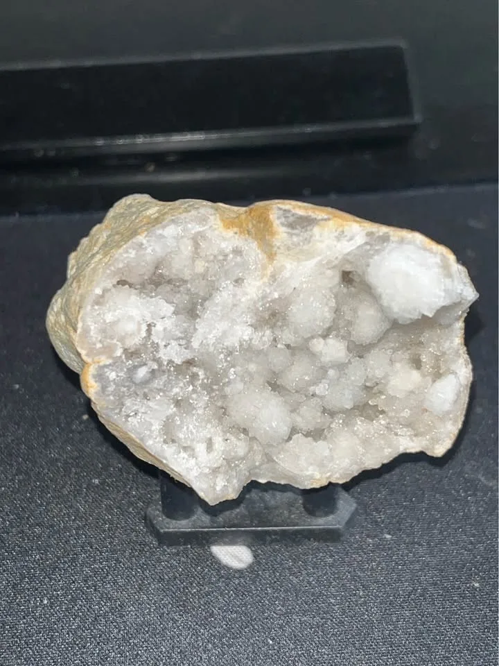 Crystals and Ruby image indicator(2)