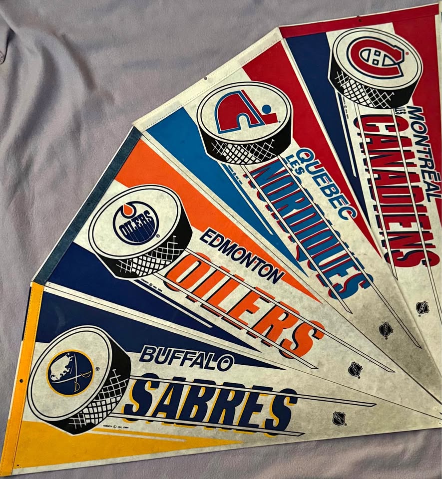 Retro NHL Pennants
