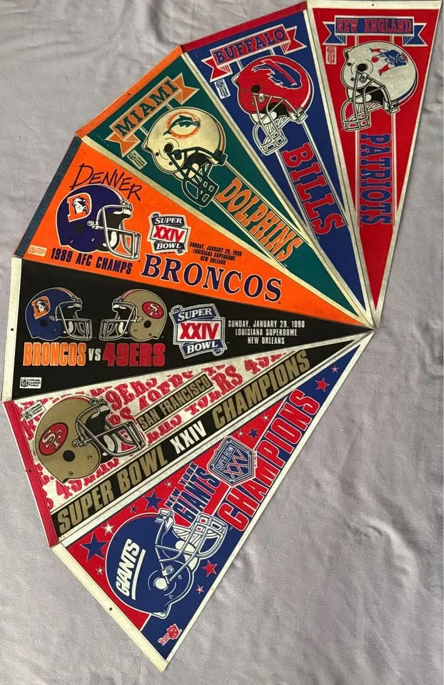 Retro NFL Pennants Full Size image indicator(2)