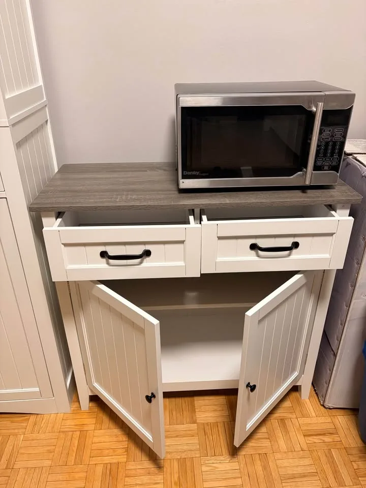 32” White Kitchen Storage Cabinet – Excellent Condition image indicator(4)