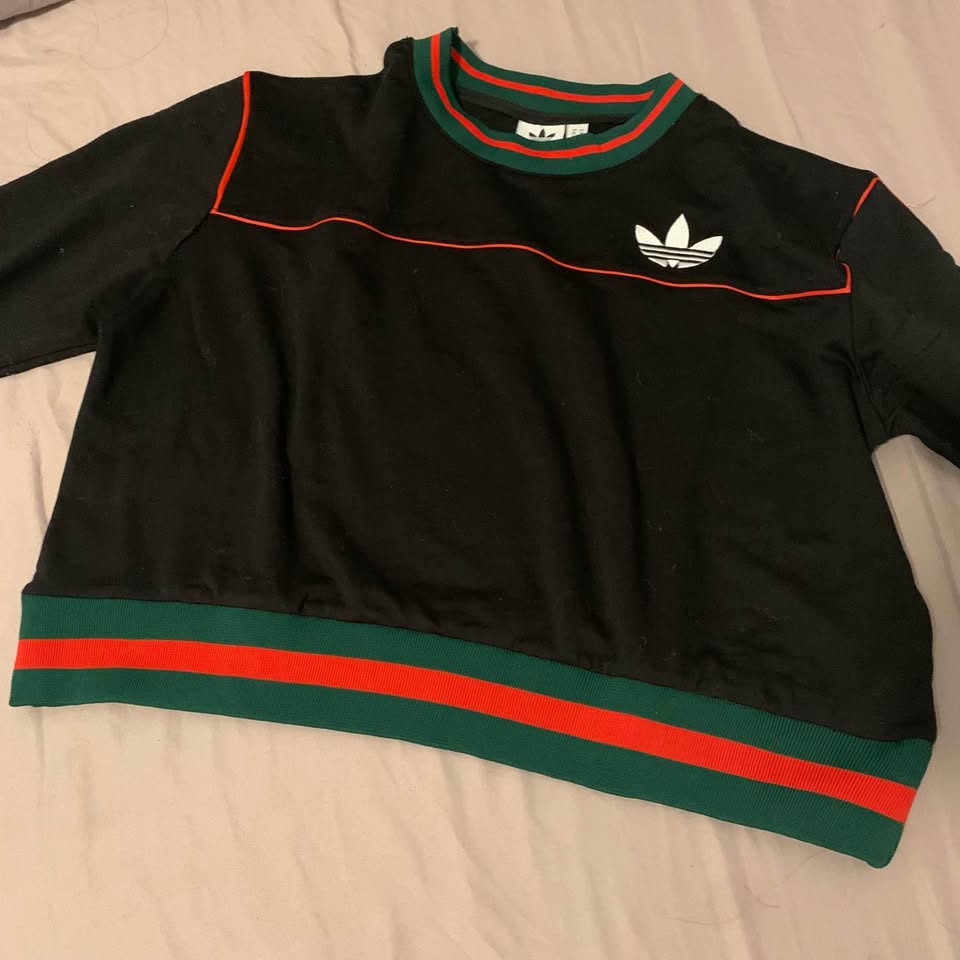 Adidas Black and Red Long Sleeve Shirt and Shorts Pants Set - photo 3