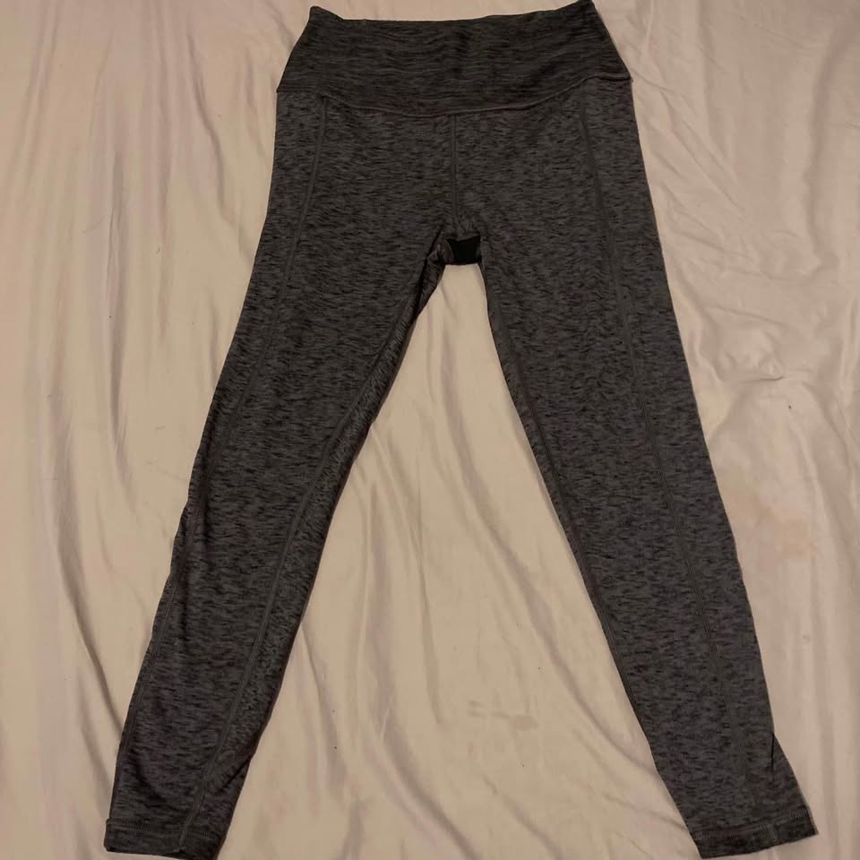 Victoria Secret Gray Capri Sport & Lounge Leggings - photo 2