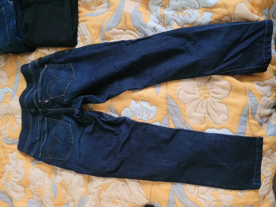 Levi Jean 26 - photo 2