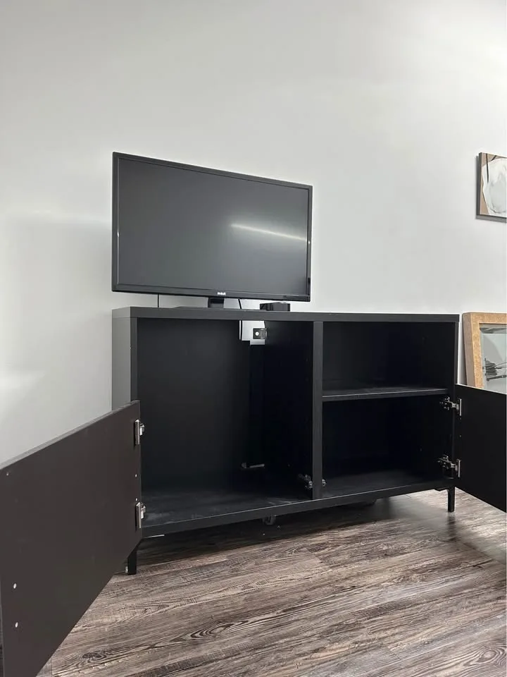 Console Table/ TV Stand image indicator(4)