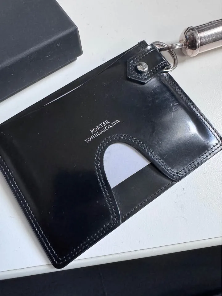 Porter Yoshida Leather Card Holder image indicator(2)