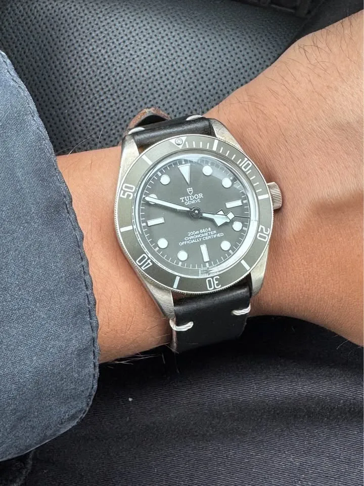 Tudor BB58 925 Watch image indicator(10)