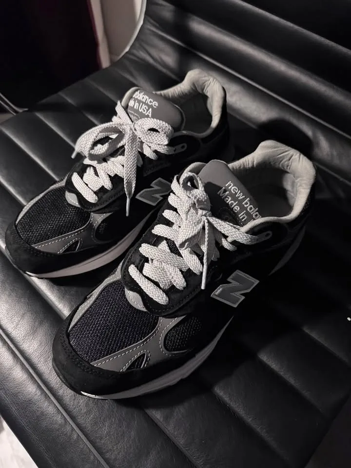 New Balance 993 Shoes sz9 image indicator(5)