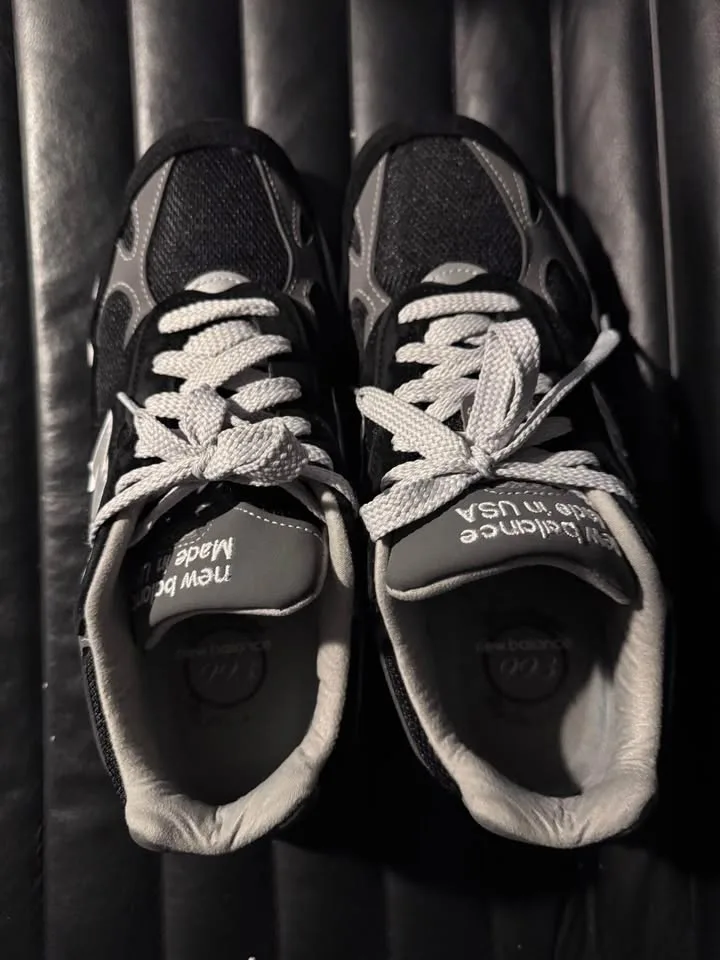 New Balance 993 Shoes sz9 image indicator(7)