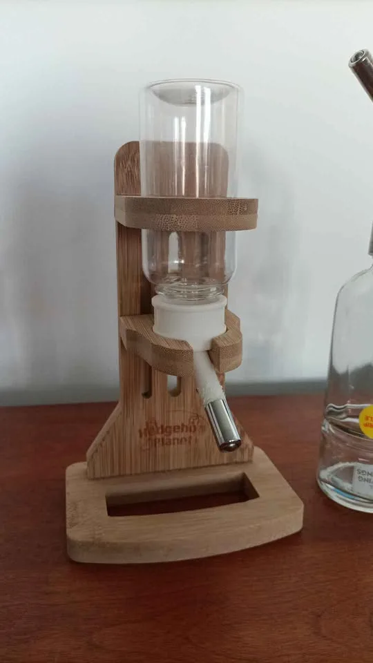 ‼️NEED GONE ASAP‼️ Hamster Water Bottles plus stand image indicator(3)