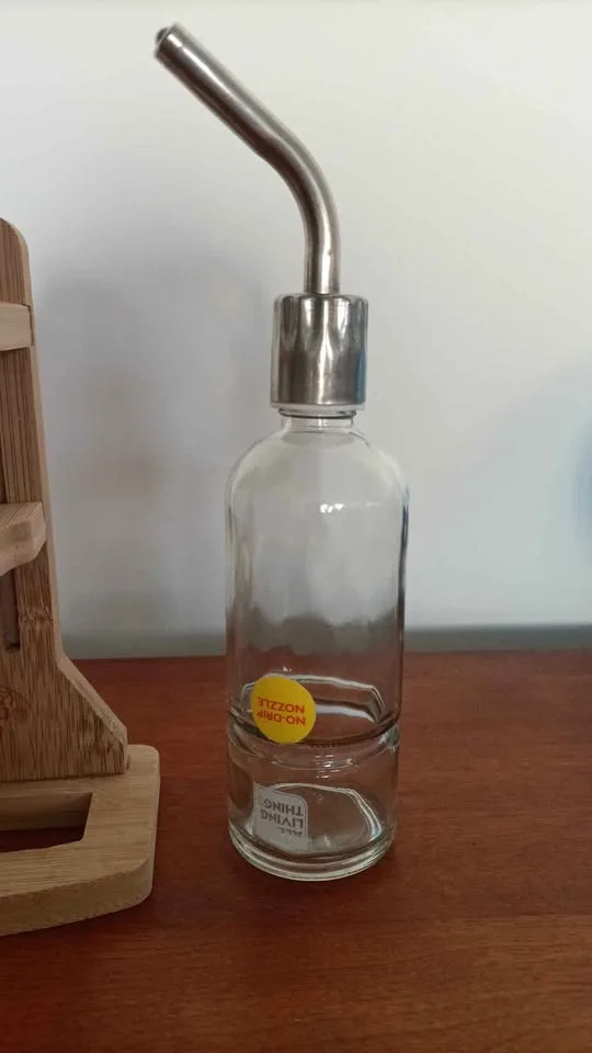 ‼️NEED GONE ASAP‼️ Hamster Water Bottles plus stand image indicator(4)