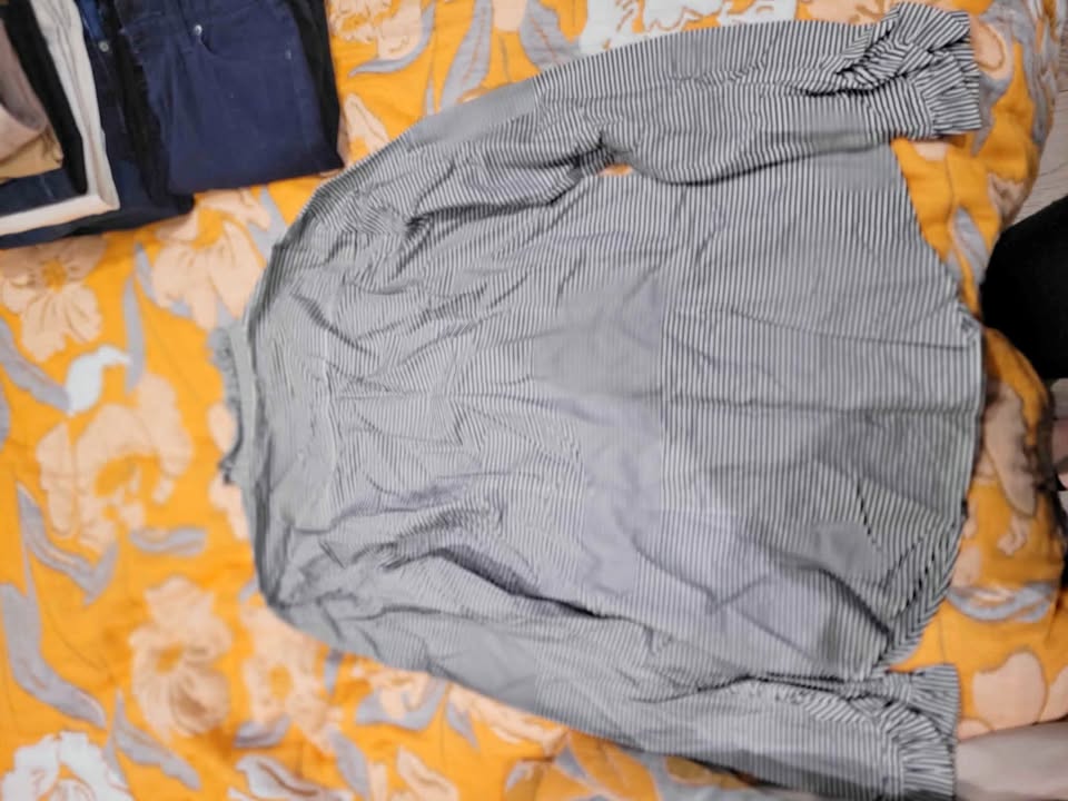 Gap office top
