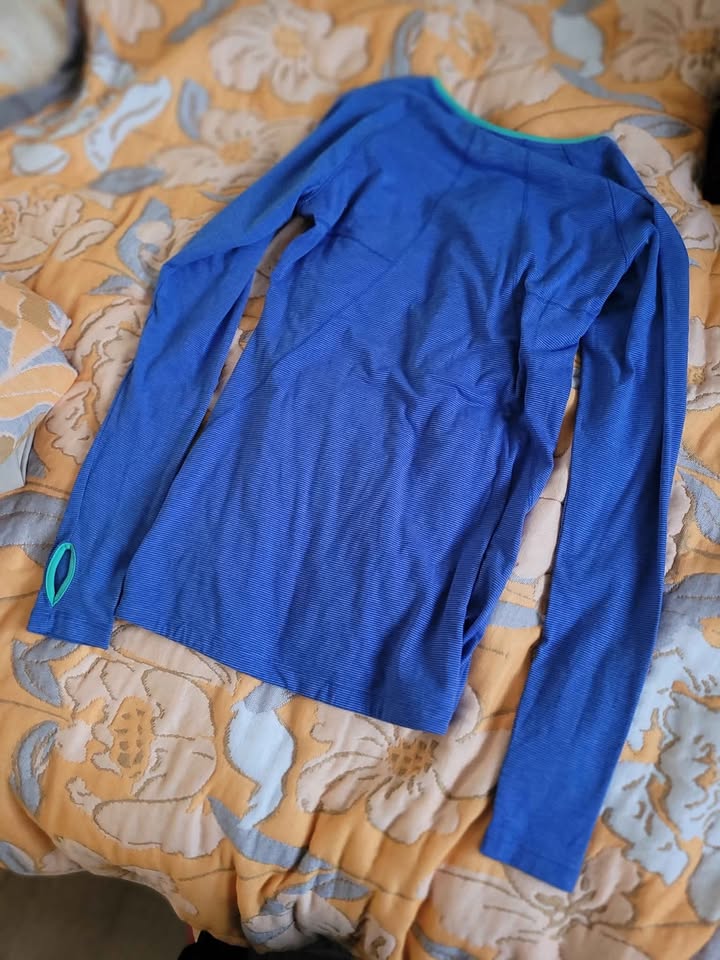 Champion long sleeve shirt - photo 2