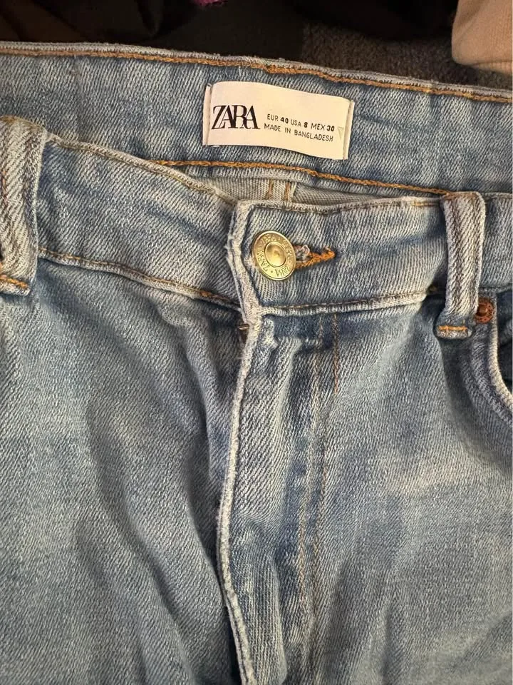 Zara skinny jeans can be stretchy image indicator(2)