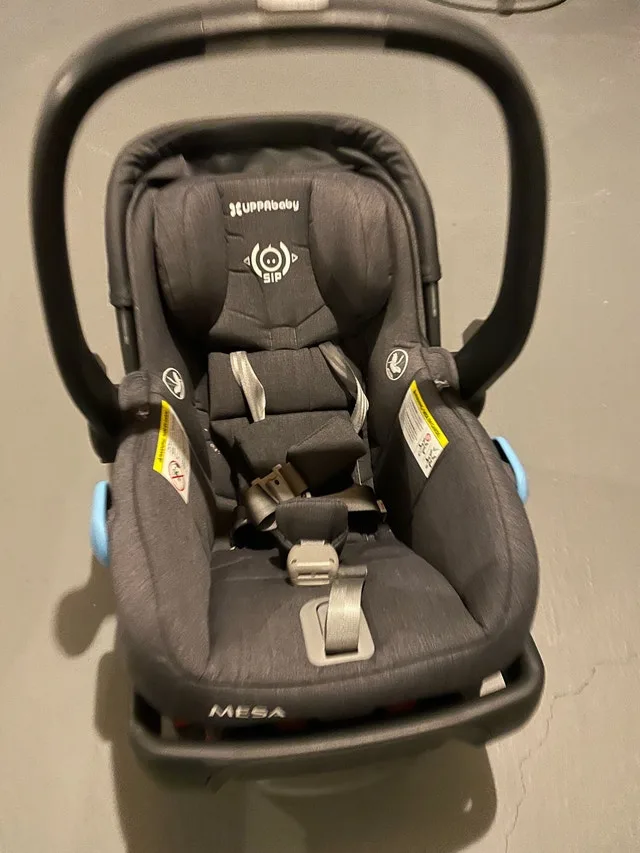 Uppa baby Mesa car seat thumbnail