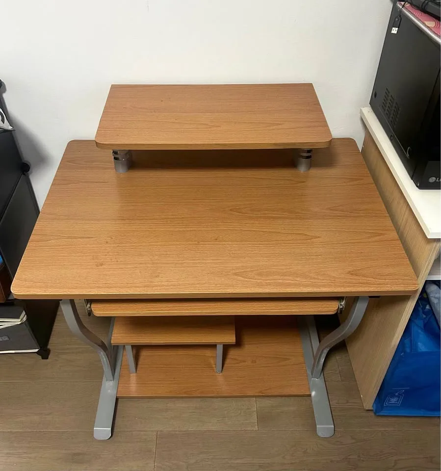 Computer / Study Desk