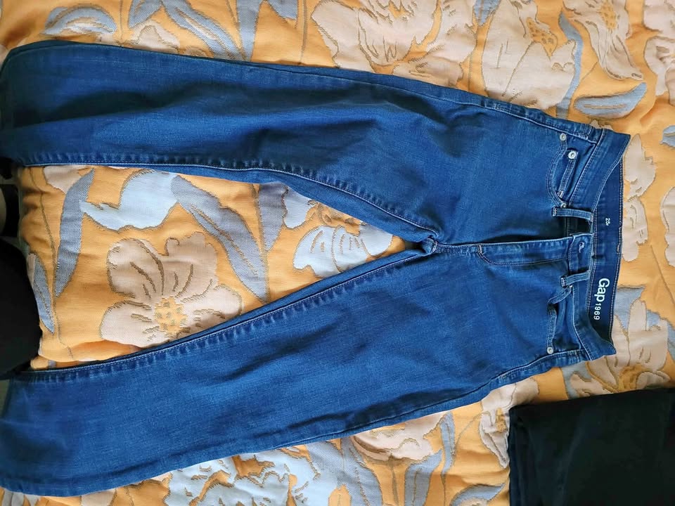Gap Jean 25r