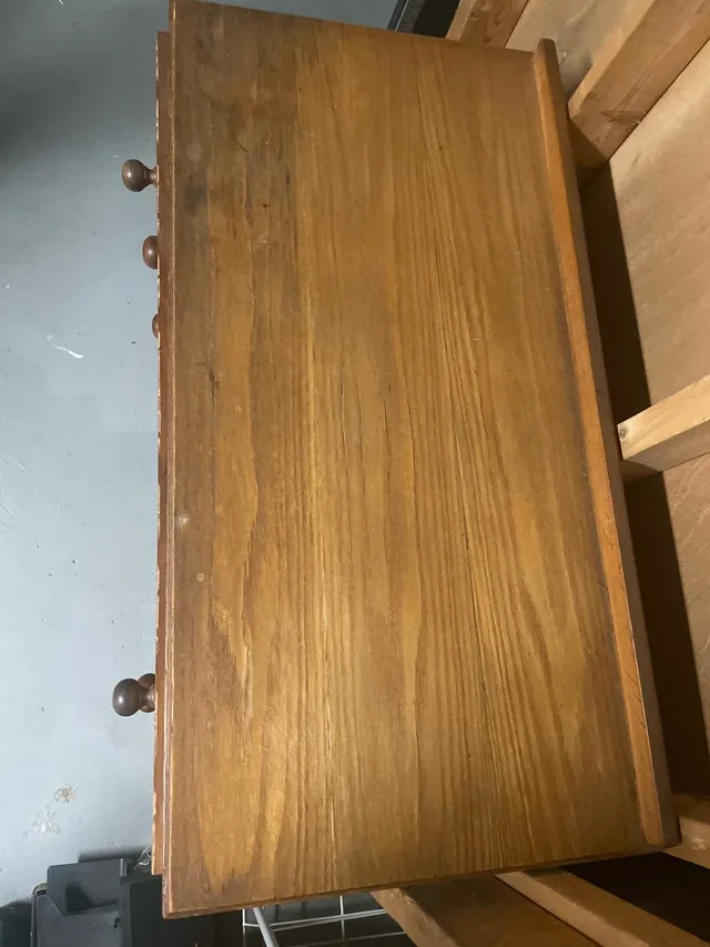 Wood Dresser image indicator(2)