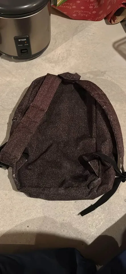 Herschel backpack image indicator(2)