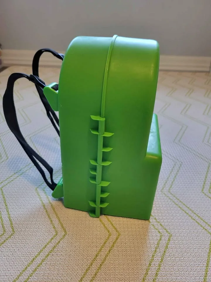 Pokémon Carry Case Playset backpack, figurines NOT included image indicator(4)