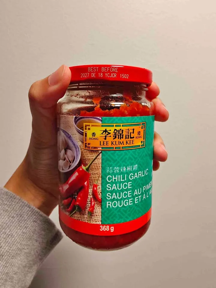 LKK chilli garlic sauce