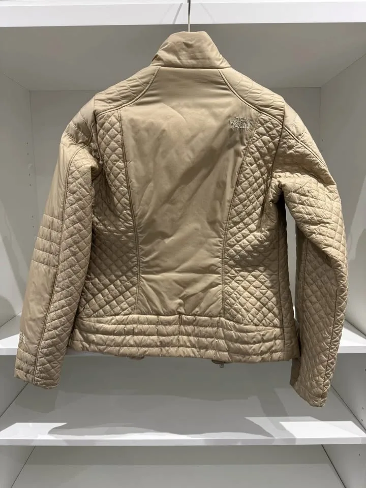 Like New-The North Face Women’s Jacket image indicator(2)