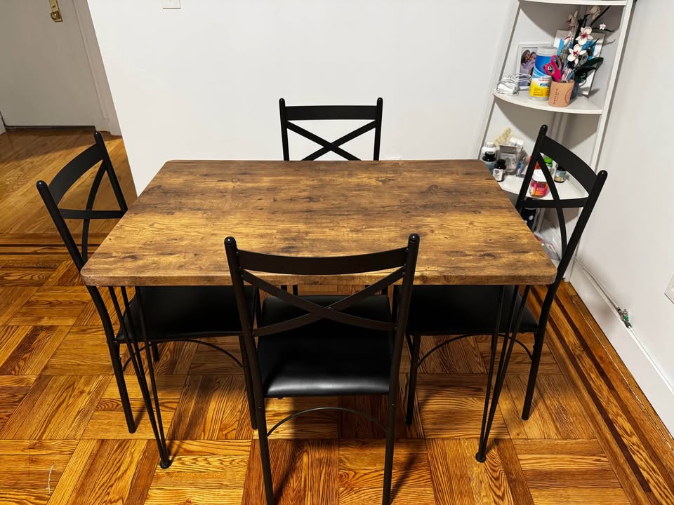 Dark Oak Dining Table with 4 Chairs - photo 2