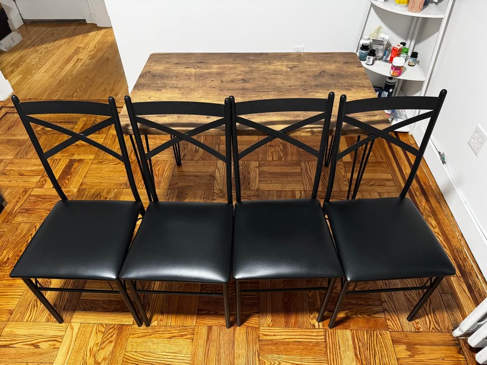 Dark Oak Dining Table with 4 Chairs - photo 4