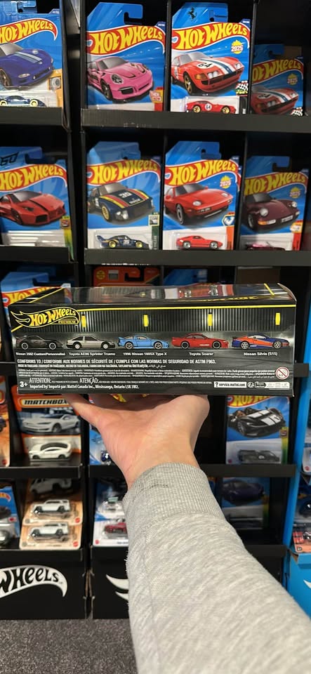 Hot wheels’ Fast and furious Tokyo Drift’ diorama - photo 2