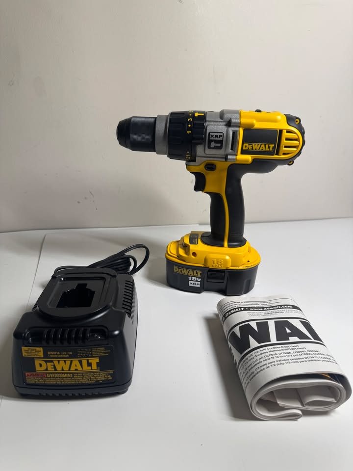 DeWalt DCD950KX 18V XRP Hammer Drill Kit – Brand New | Good Find - photo 5