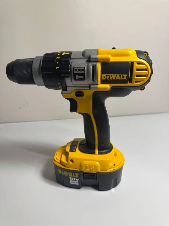 DeWalt DCD950KX 18V XRP Hammer Drill Kit – Brand New | Good Find image indicator(7)