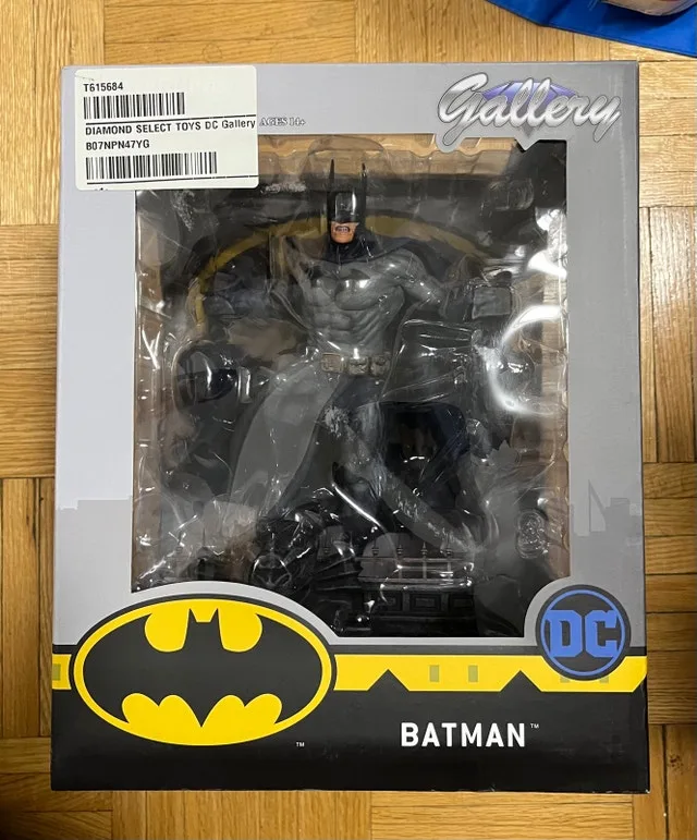 Batman Gallery Diamond Select Toys image indicator(2)