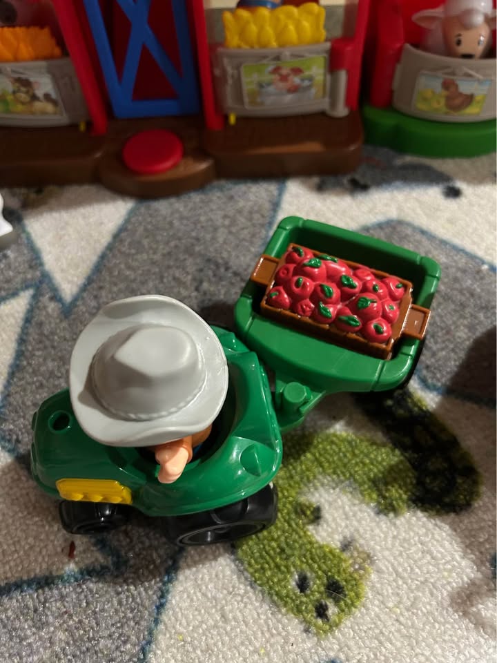 Fisher Price Little People Farm Set - photo 5