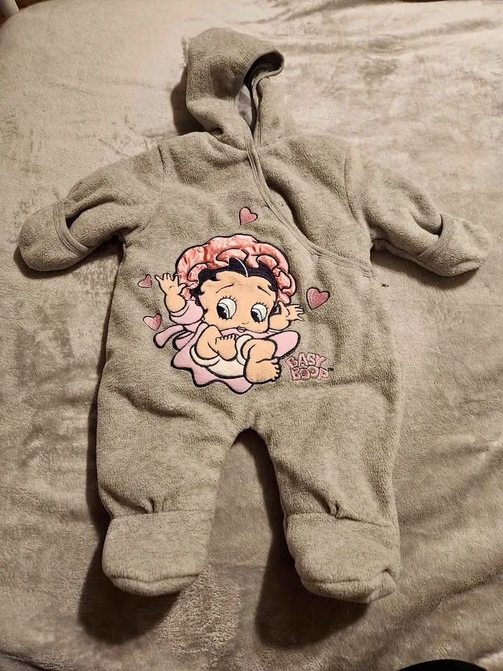 Baby Girl Betty boop snowsuit 3/6 M