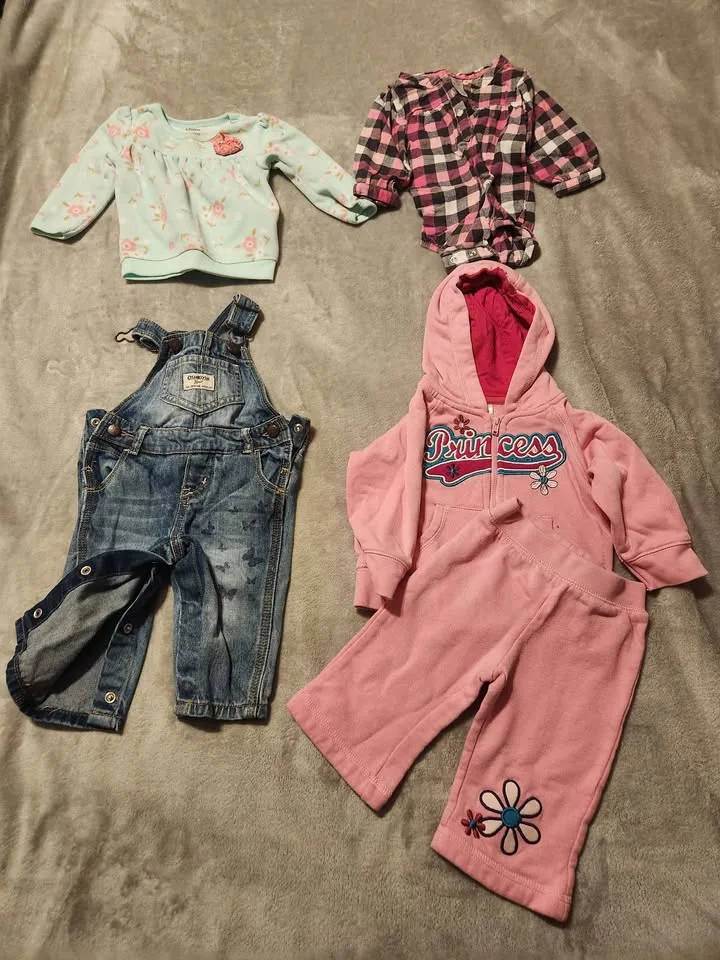 Baby Girl Clothing Lot 6M image indicator(3)