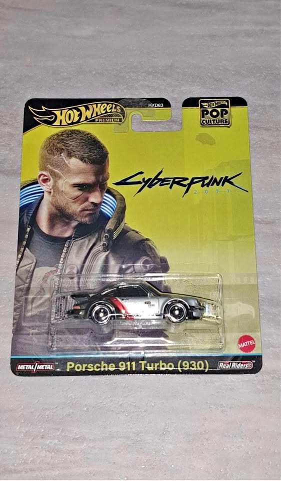 Hot Wheels Premium Cyberpunk 2077 Porsche 911 Turbo 930
