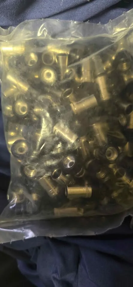 Corning Gilbert RG6 Ultra Range 100/pk image indicator(2)