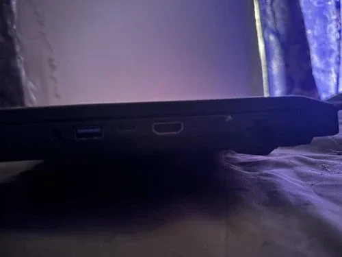 MSI Bravo 15 Ryzen 7, RX 6500M, 16GB, 512GB SSD +Keyboard image indicator(6)