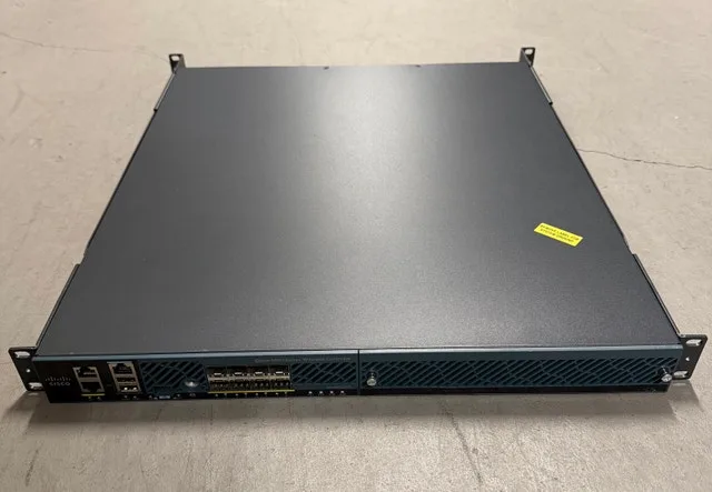 Cisco Aironet 5508 Wireless LAN Controller AIR-CT5508-K9 thumbnail