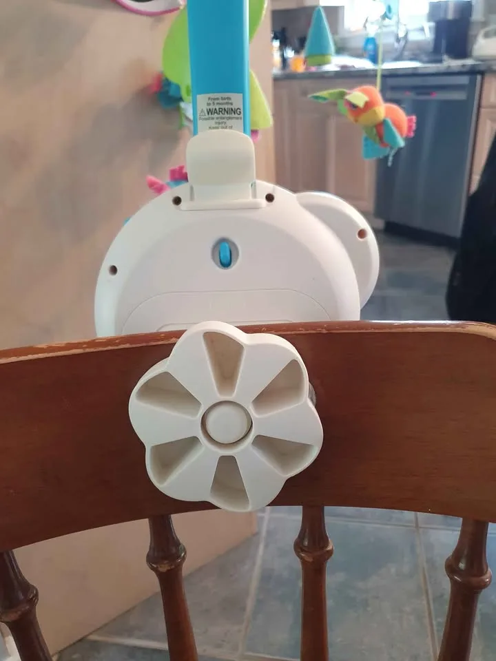 Developmental Classical Music Mobile - Tiny Love image indicator(3)