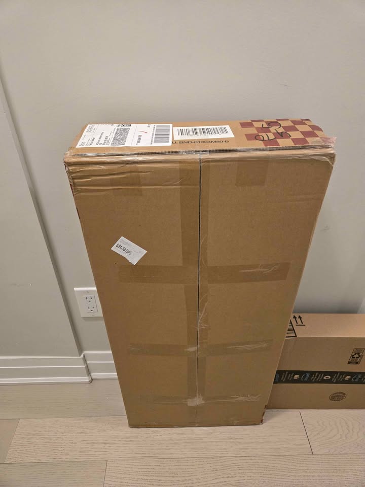 BNIB Modern Wooden Shoerack - photo 2
